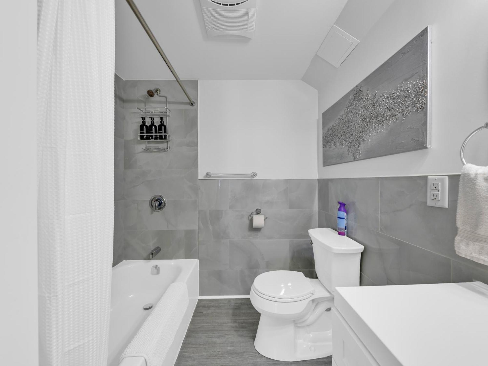 Cliffside Suite #3 - Seacliff Beach Suites Leamington Buitenkant foto